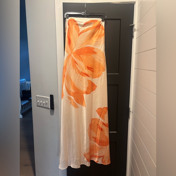 Anthropologie Hutch Strapless Column Satin Maxi Dress light yellow orange floral - Picture 5 of 11